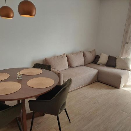 Apartmani Diana Biograd Na Moru Ngoại thất bức ảnh